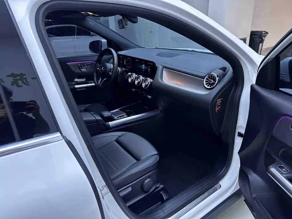 Mercedes-Benz GLA 2021 — фото 10