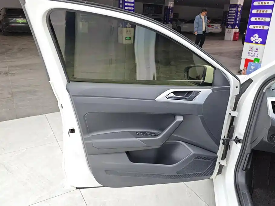 Volkswagen Polo 2022