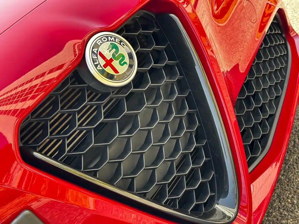 Alfa Romeo Giulia 2020 — фото 14