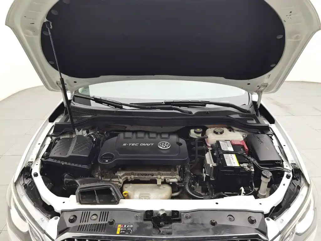 Buick Excelle 2016