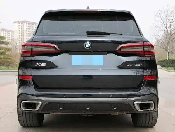 BMW X5 2021