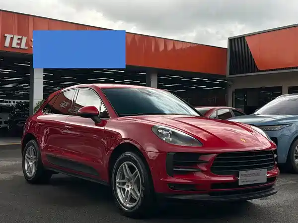 Porsche Macan 2021