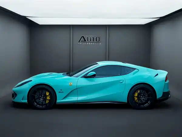 Ferrari 812 2017