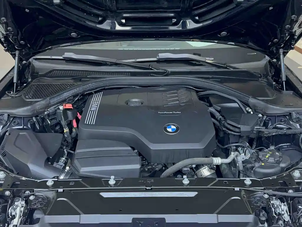 BMW 3 Series 2023 — фото 12
