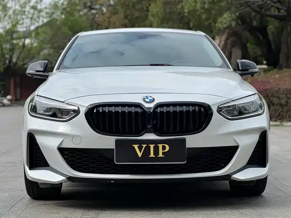 BMW 1 Series 2021