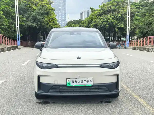 Leapmotor C10 2025