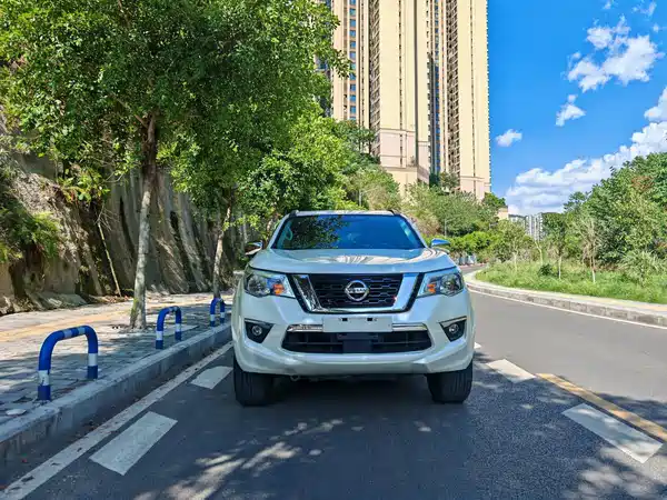 Nissan Terra 2020