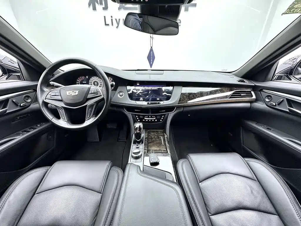 Cadillac CT6 2022 — фото 10