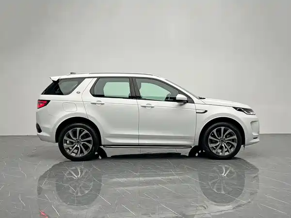 Land Rover Discovery Sport 2022
