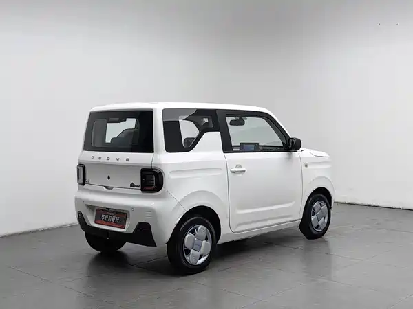 Geely Galaxy Panda 2023