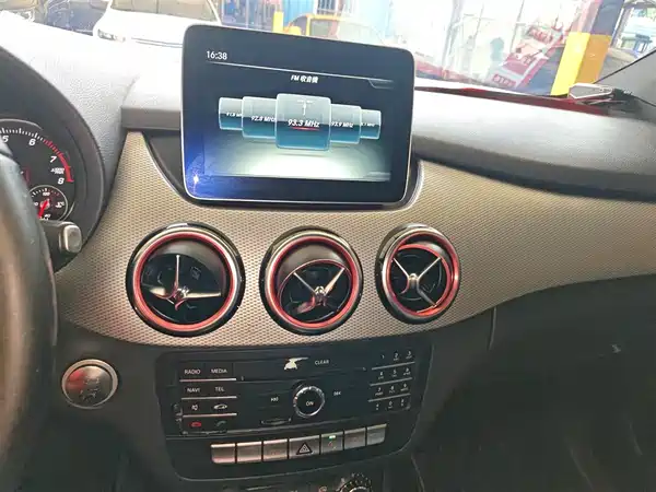 Mercedes-Benz B-Class 2017