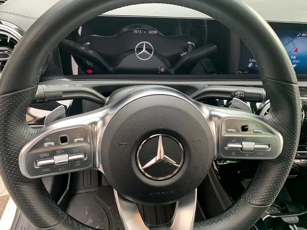 Mercedes-Benz A-Class 2023 — фото 29
