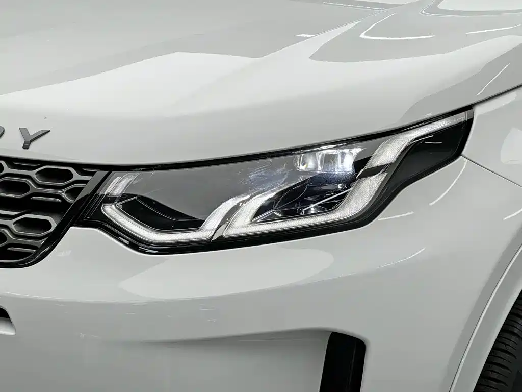 Land Rover Discovery Sport 2022 — фото 9