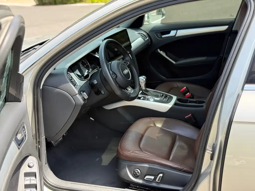 Audi A4L 2016