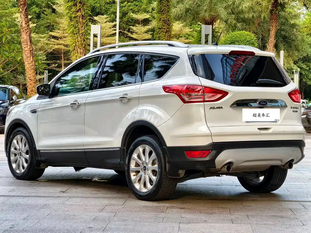 Ford Kuga 2014 — фото 5