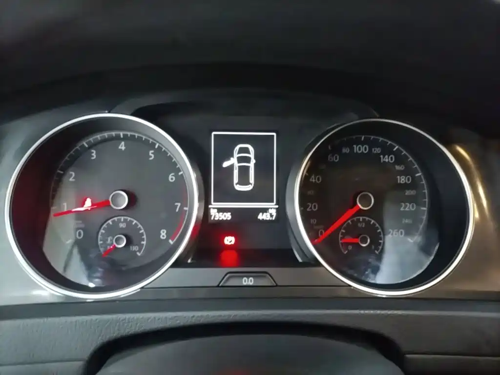 Volkswagen Golf 2018 — фото 12