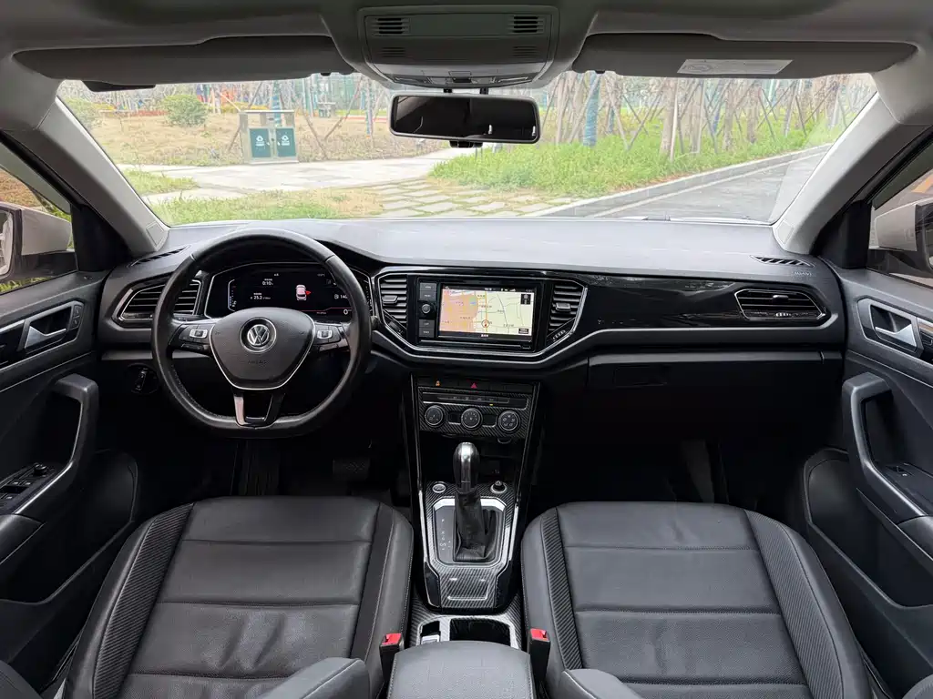 Volkswagen T-Roc 2019 — фото 21