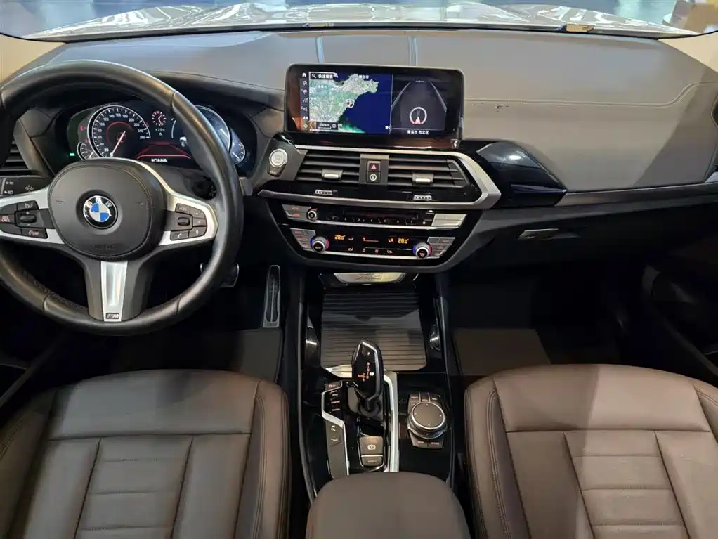 BMW X3 2019 — фото 12