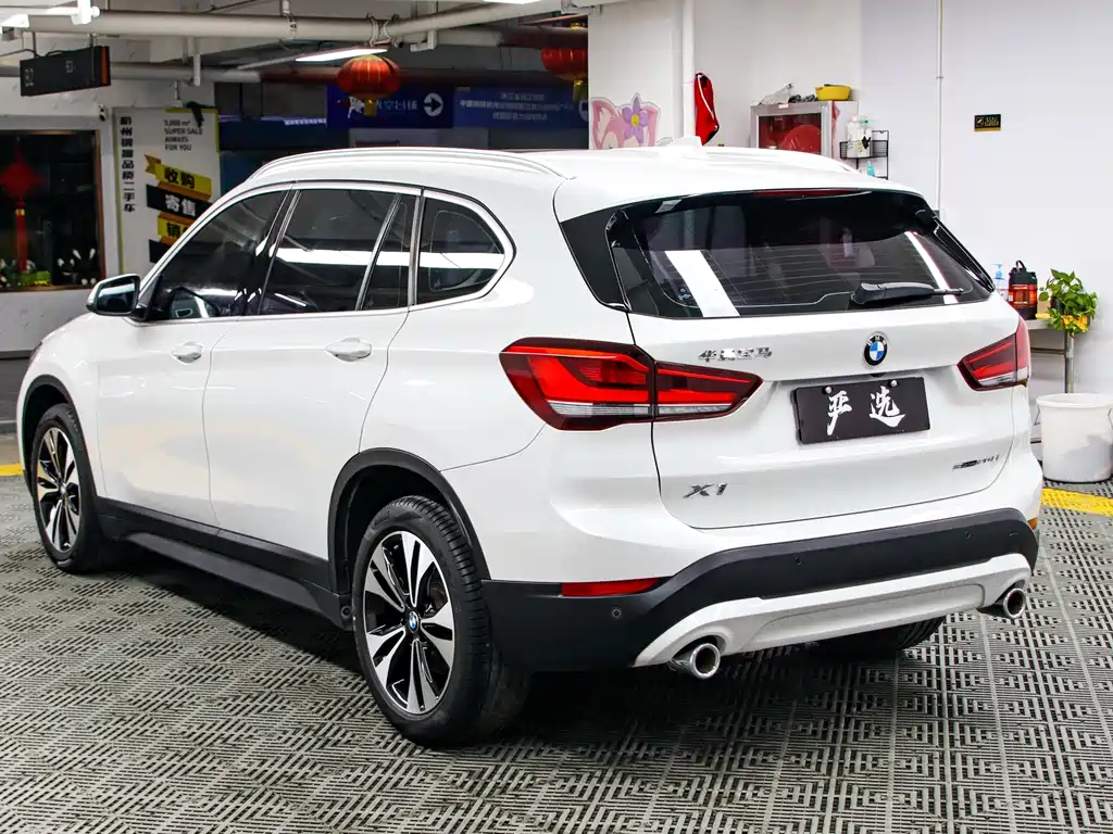 BMW X1 2022 — фото 22