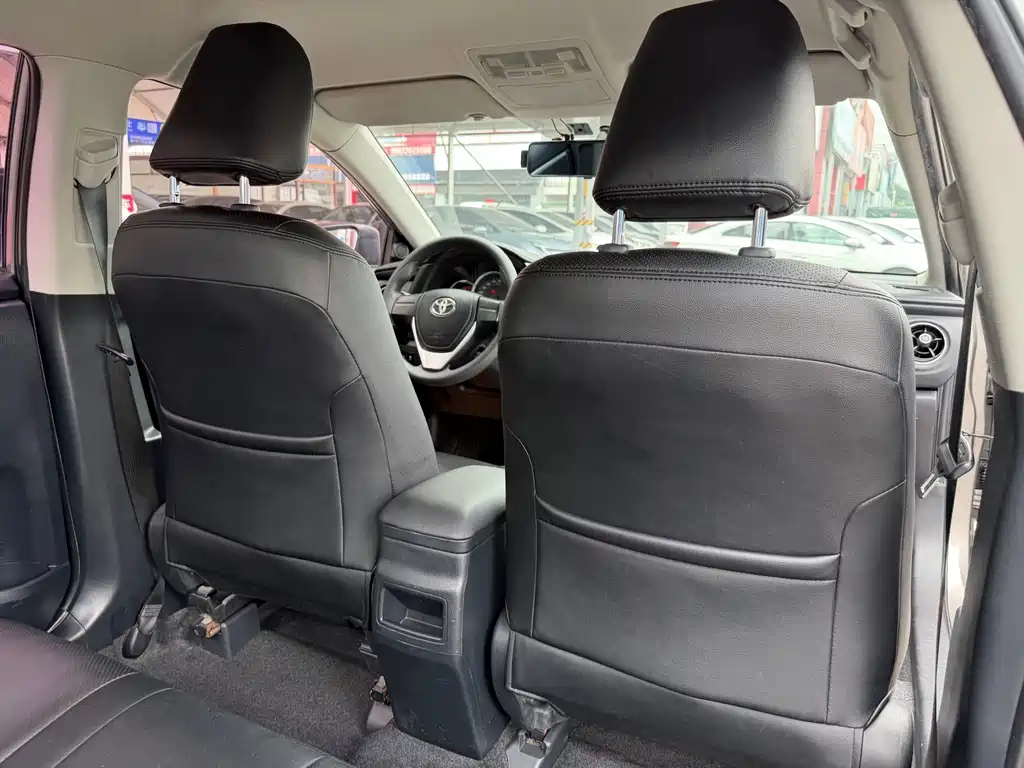 Toyota Corolla 2019 — фото 19