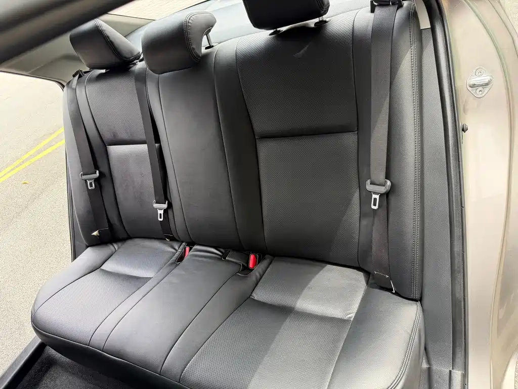 Toyota Corolla 2019 — фото 30