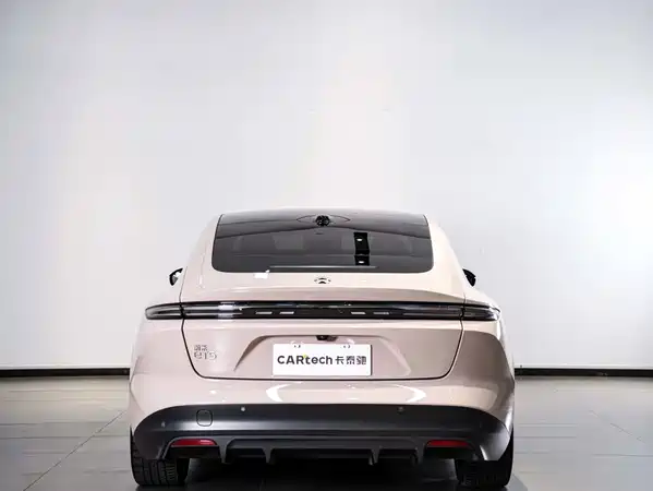 NIO ET5 2023