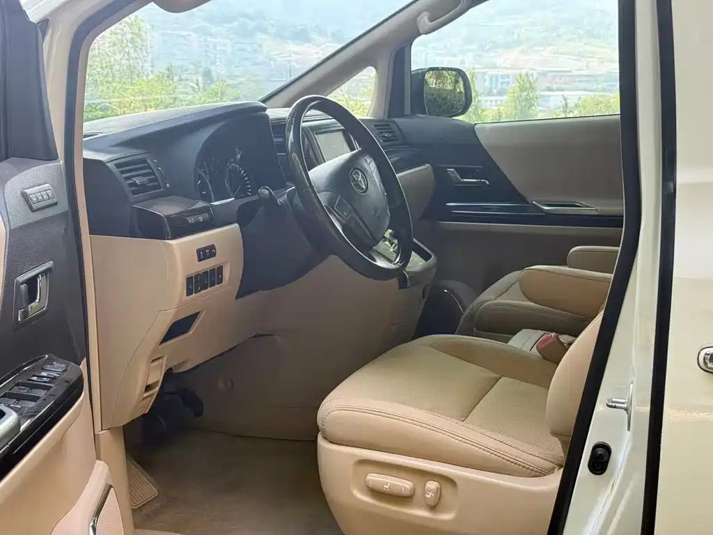 Toyota Alphard 2013 — фото 6