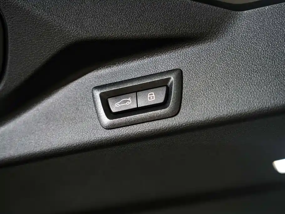 BMW X5 2025 — фото 33