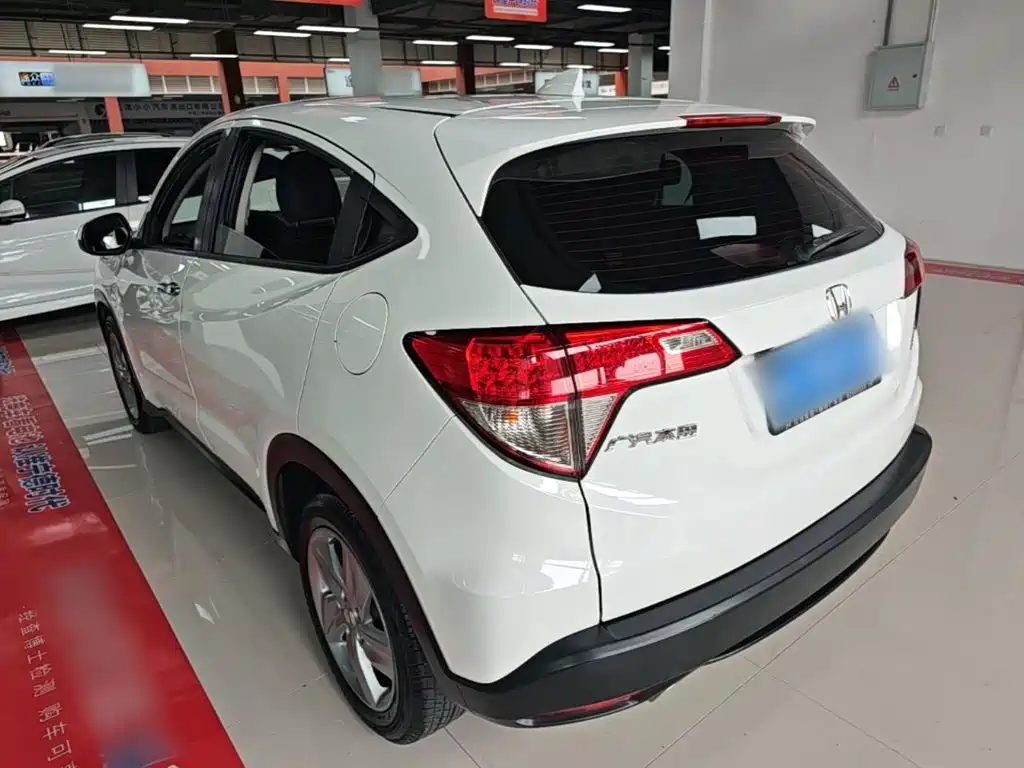 Honda Vezel 2021 — фото 5