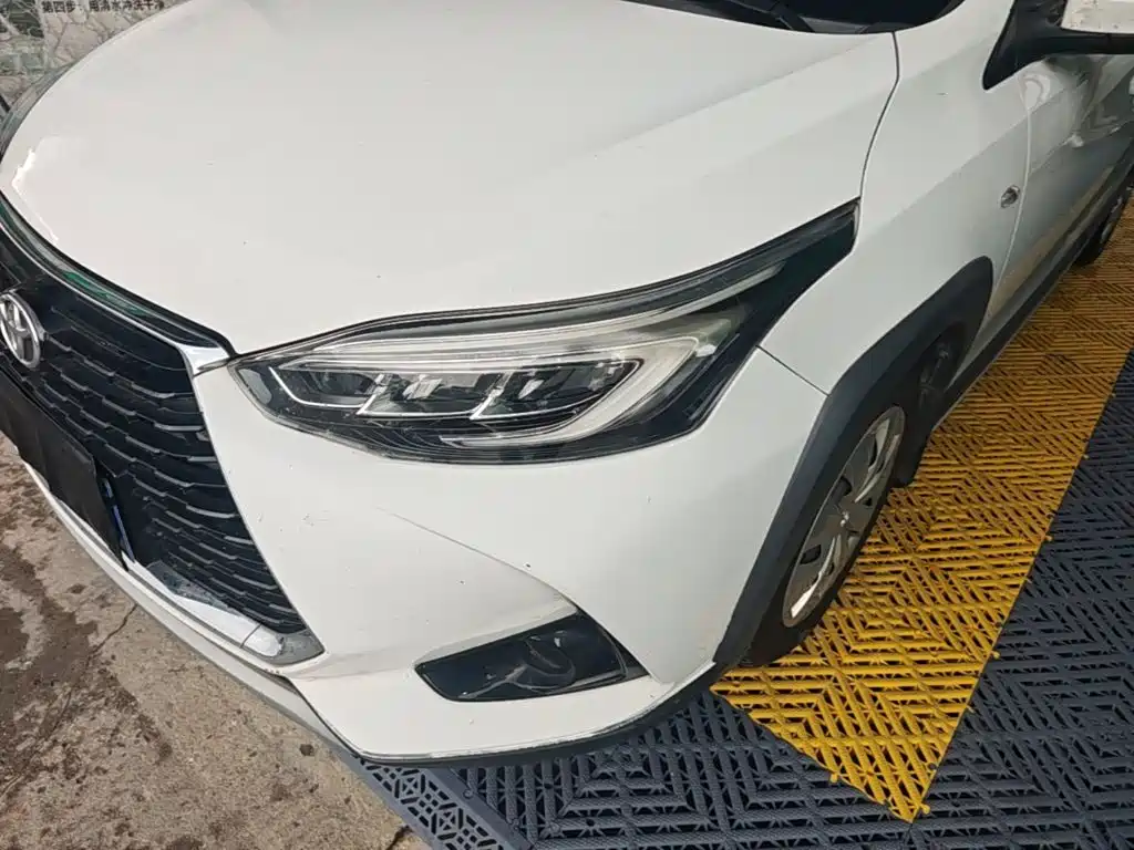 Toyota Yaris L 2020 — фото 24