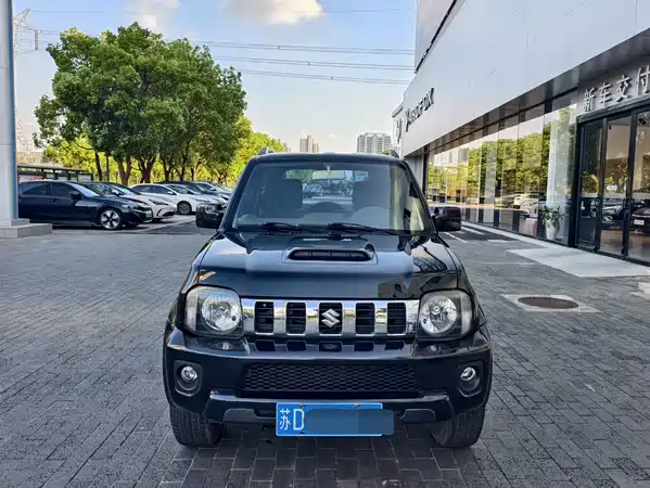 Suzuki Jimny 2013