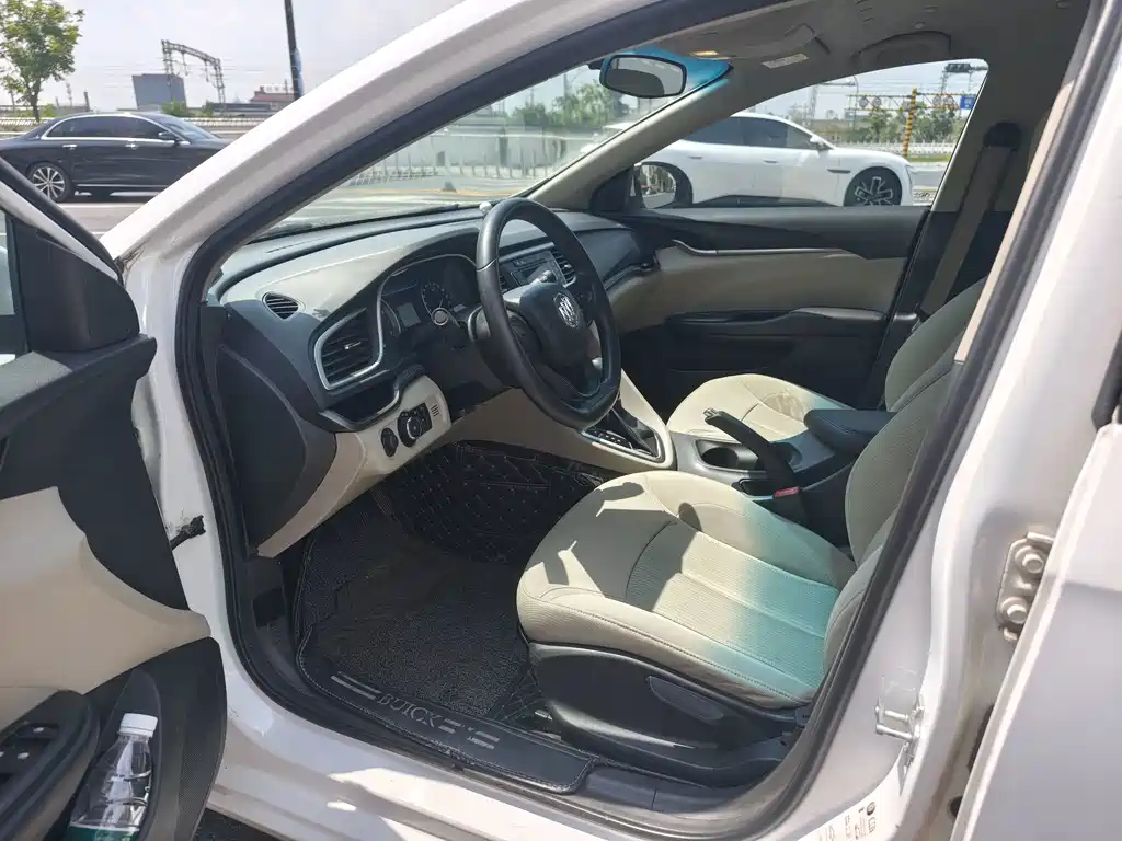 Buick Excelle 2017