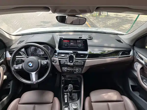 BMW X1 2021