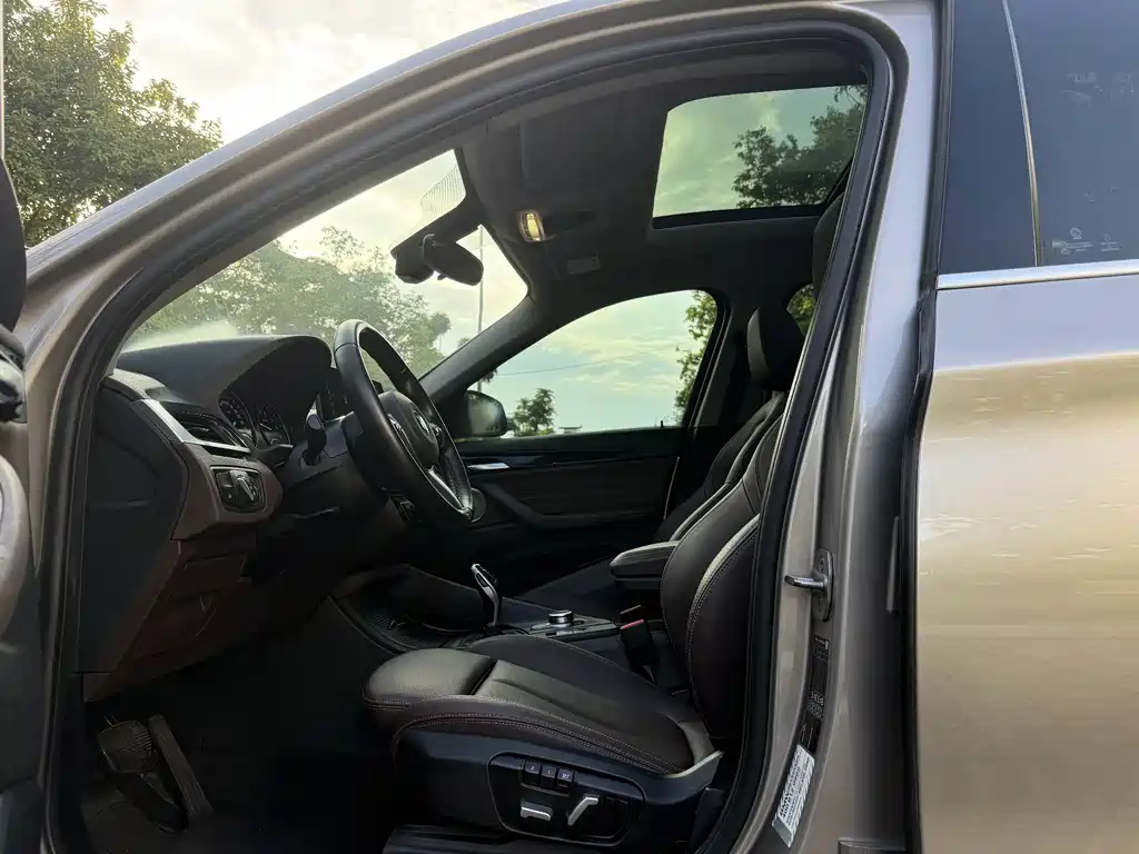 BMW X1 2021