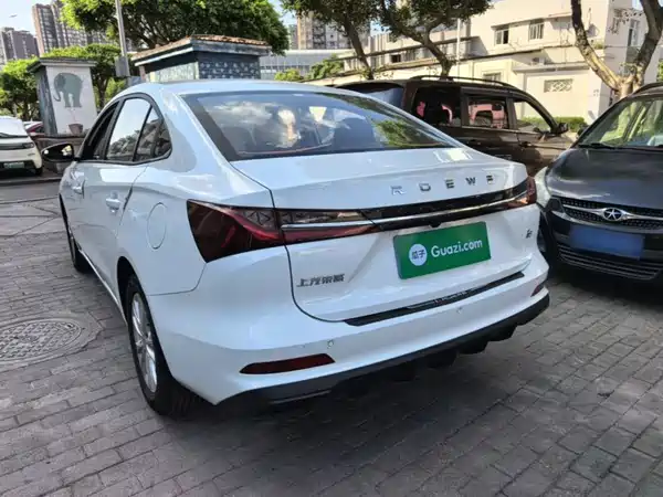 Roewe i5 2025