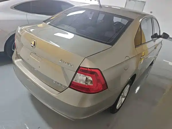 Skoda Rapid 2016