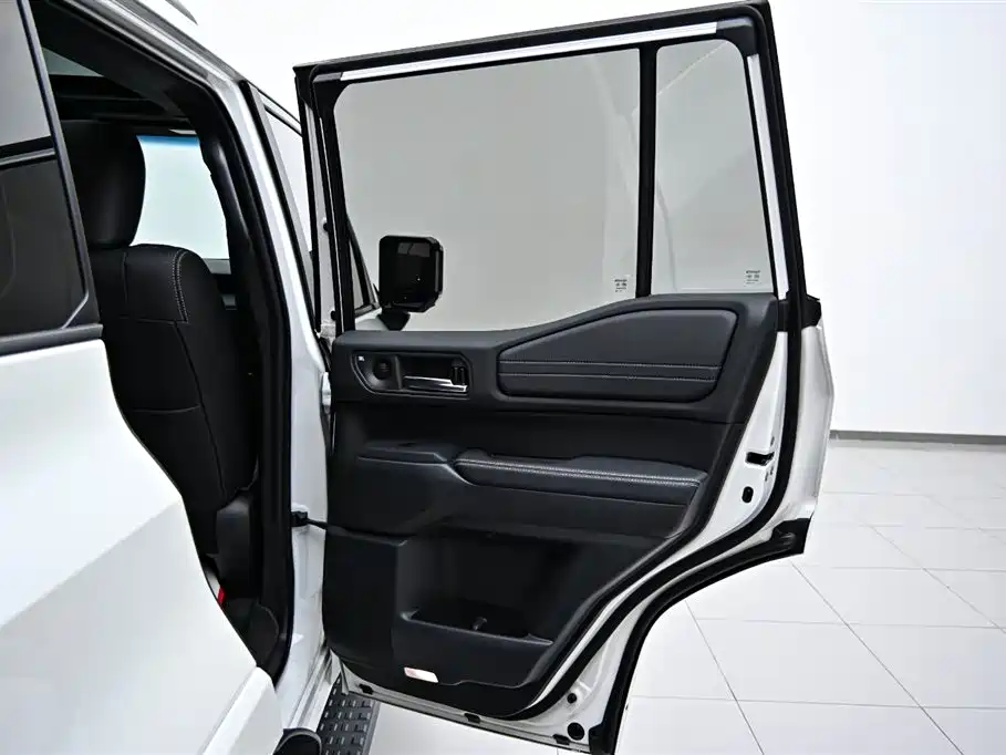 Toyota Prado 2026 — фото 23