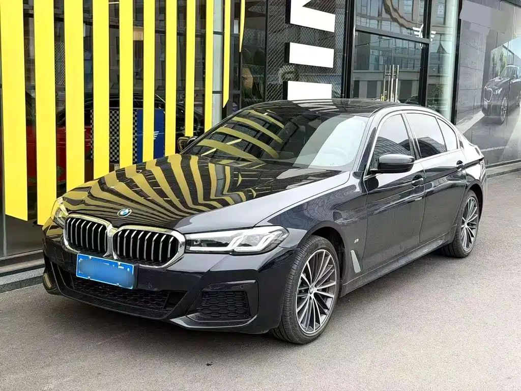 BMW 5 Series 2023