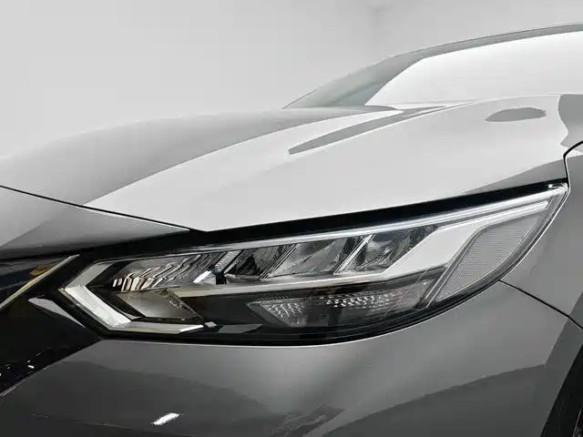 Nissan Sylphy 2021 — фото 13
