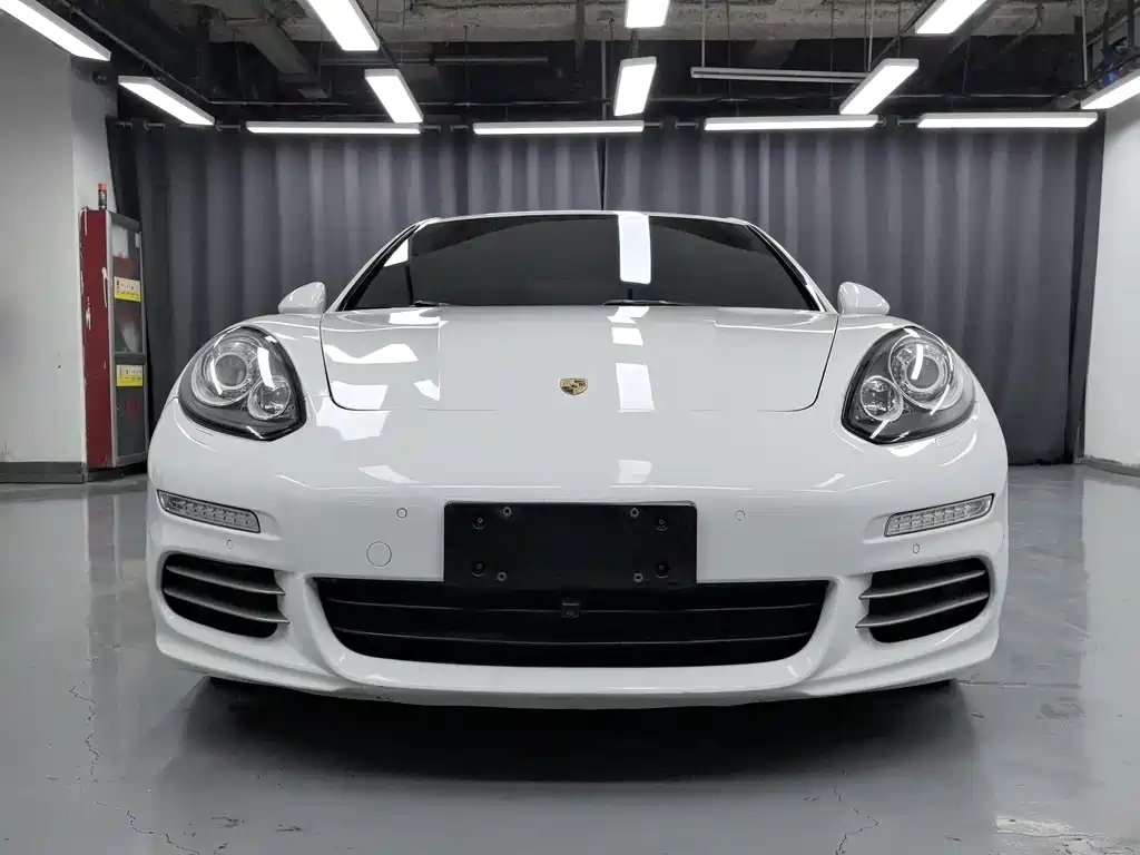 Porsche Panamera 2014 — фото 2