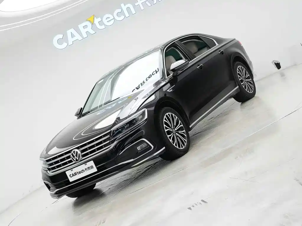 Volkswagen Phideon 2021 — фото 5