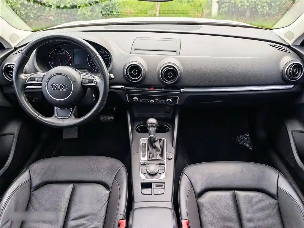 Audi A3 2015 — фото 16