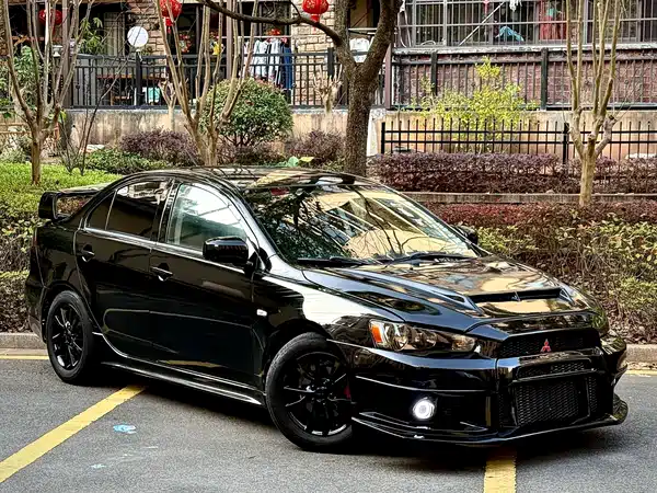Mitsubishi Lancer EX 2014