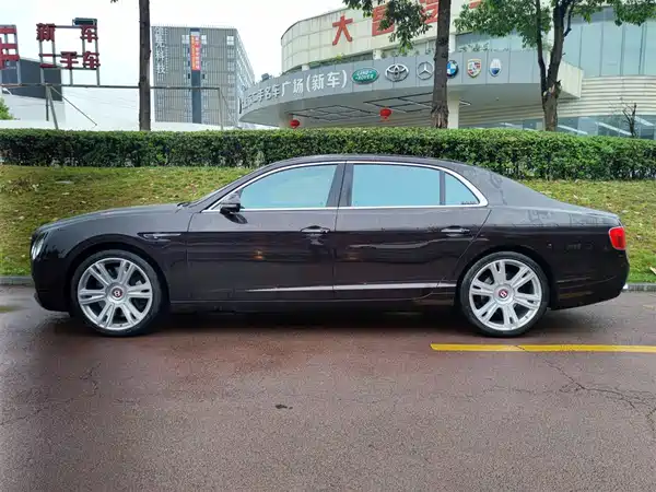 Bentley Flying Spur 2014