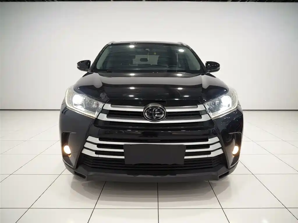 Toyota Highlander 2019 — фото 3
