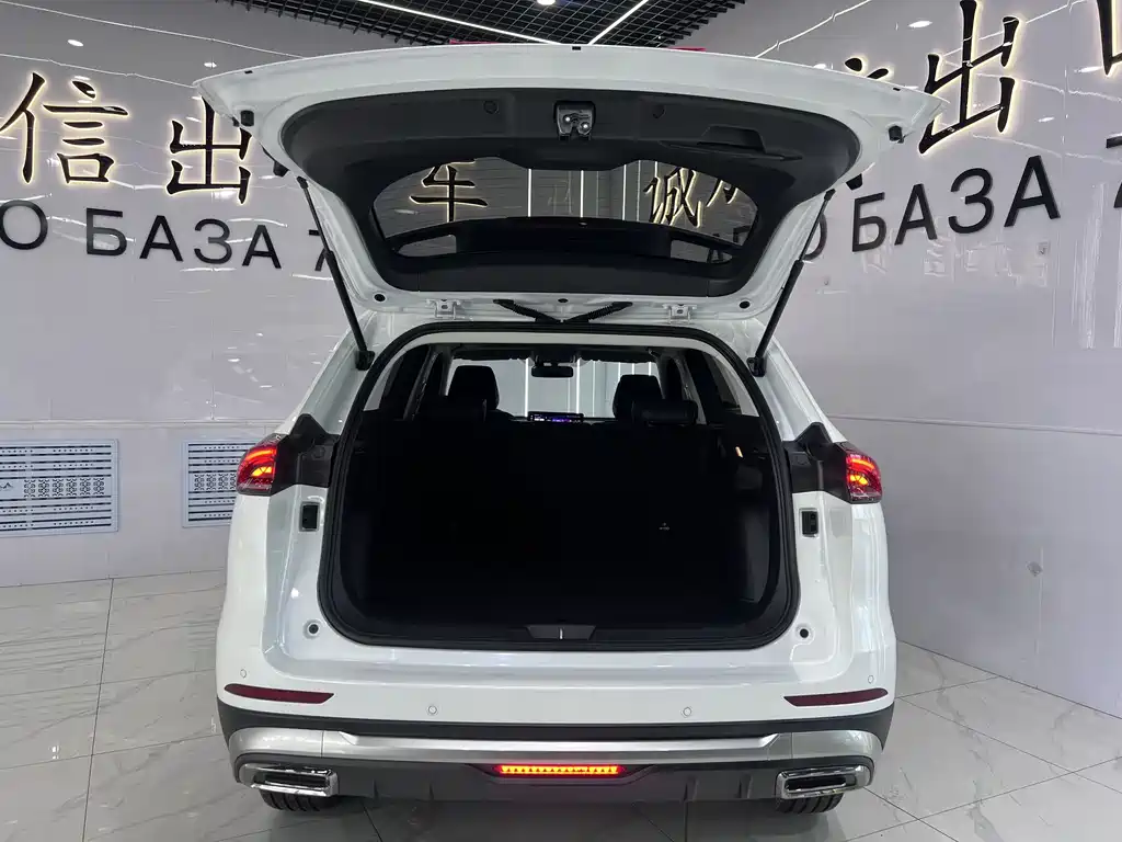 Haval H6 2023 — фото 18