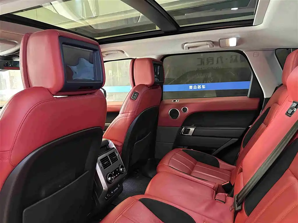 Land Rover Sport 2020 — фото 6