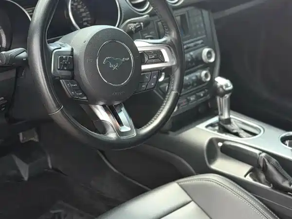 Ford Mustang 2018