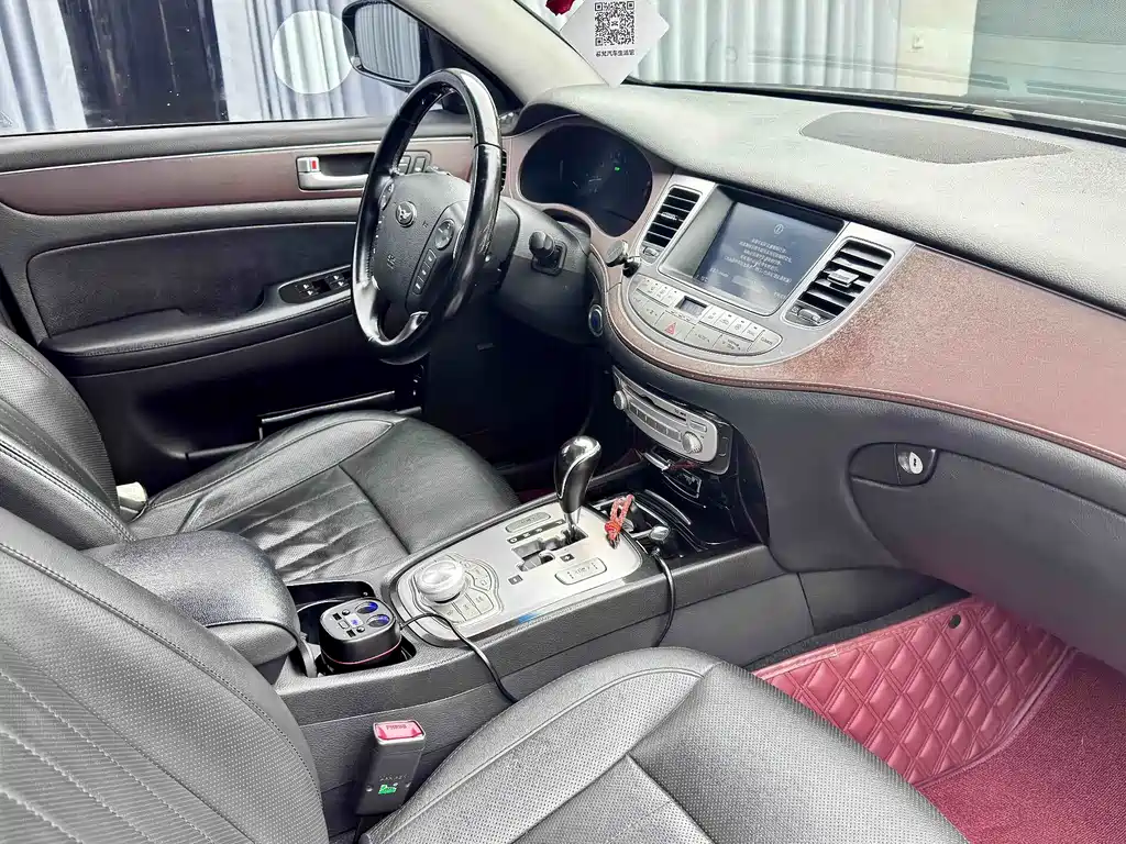 Hyundai Rohens 2013 — фото 12
