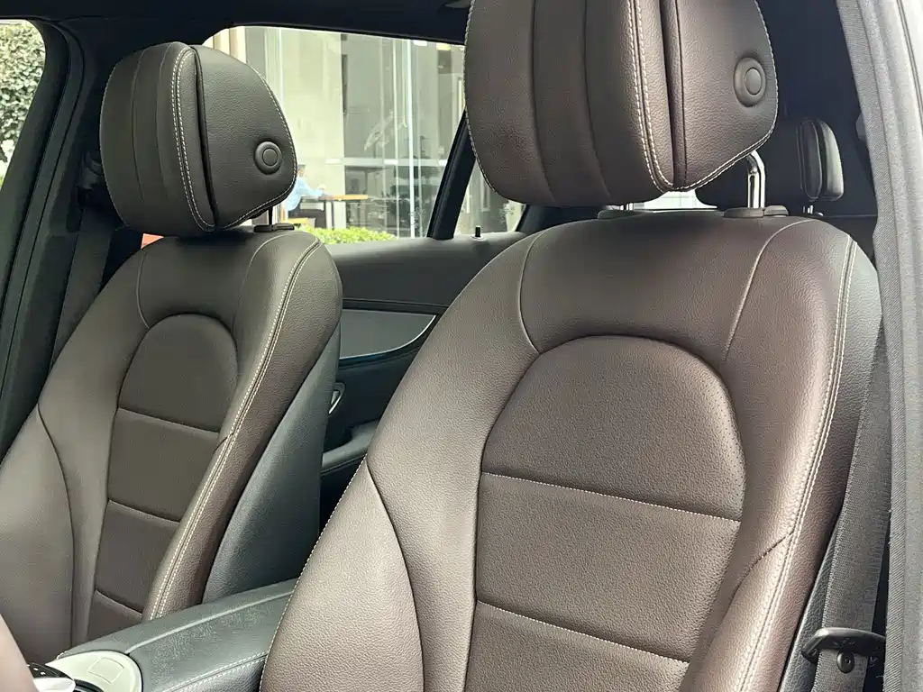 Mercedes-Benz GLC 2019 — фото 19